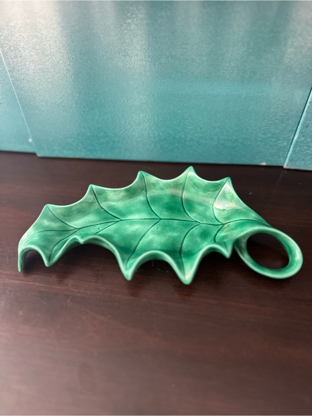 Green Ceramic Leaf Serving Tray. Holland Mold